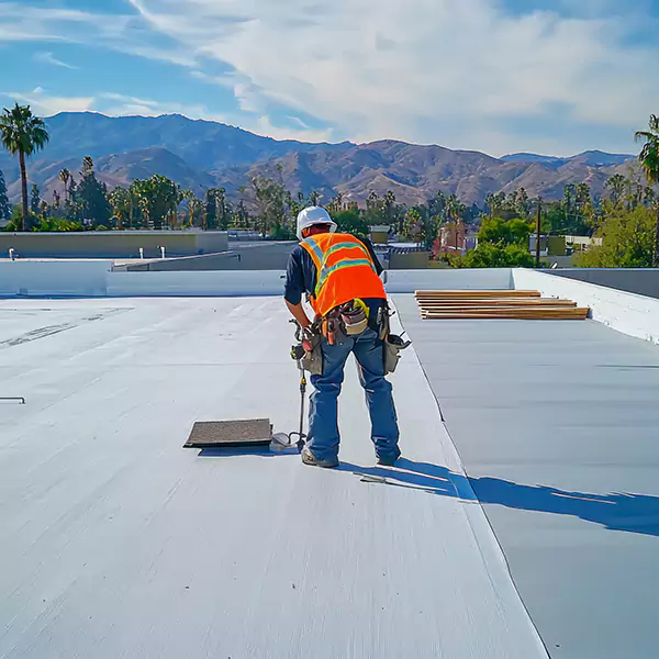 Why Hoffman Estates Property Owners Trust Hoffman Estates Roofing Pro for Flat Roofing?